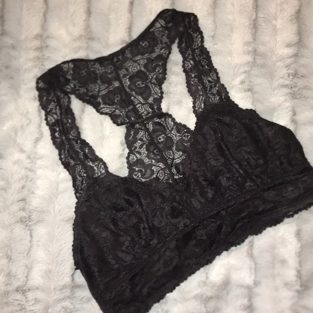 Medium black lace bralette💕
